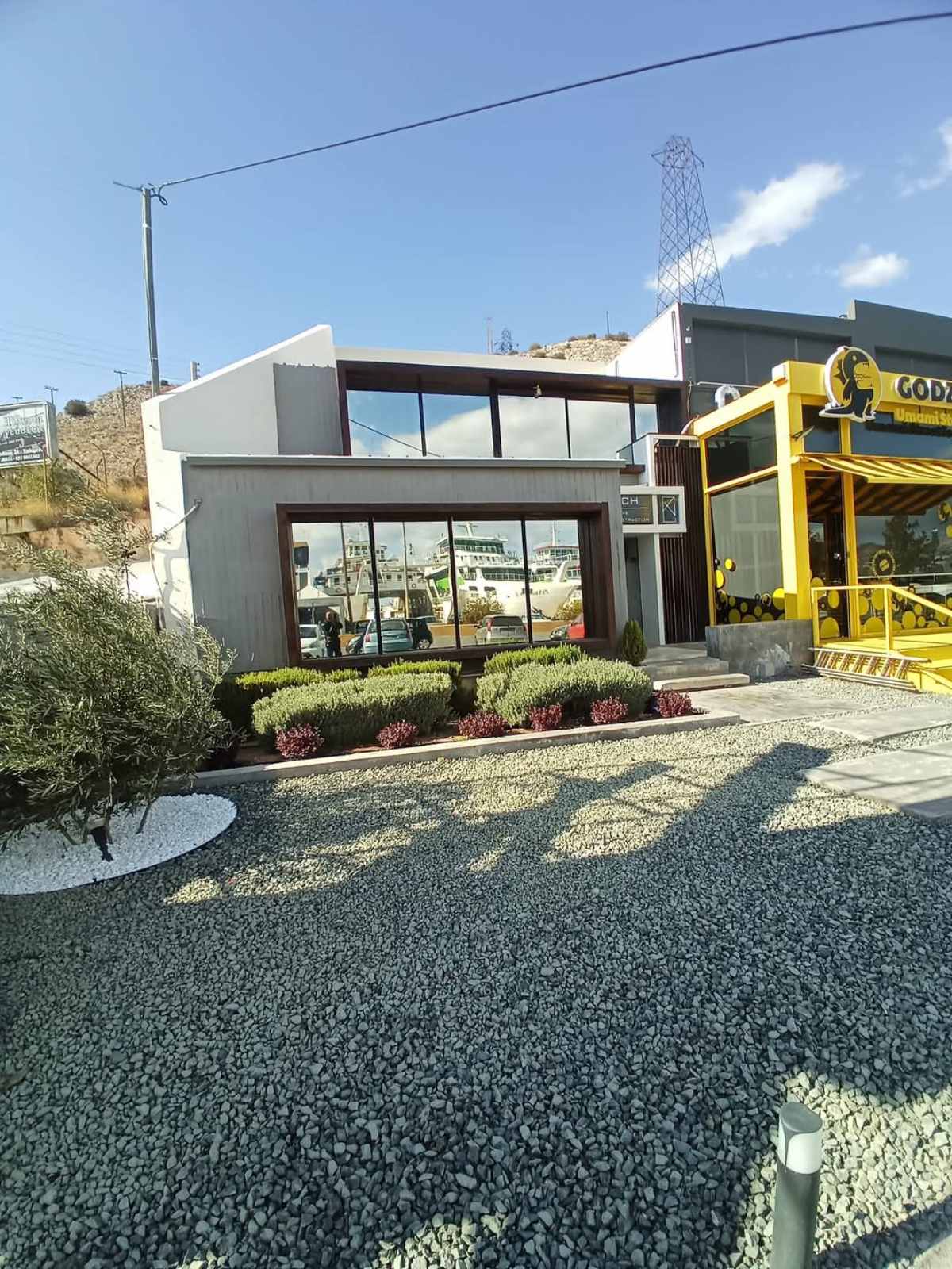 Τοποθετημένη φιμέ μεμβράνη σε αυτοκίνητο